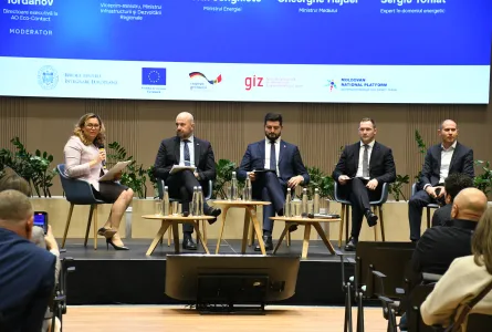 Evoluțiile din domeniul mediului și energiei, discutate în panelul moderat de directoarea AO EcoContact la evenimentul privind Raportul de Extindere 2025